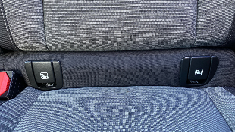 Volvo Xc40 1.5 T4 Recharge PHEV Plus Dark 5dr Auto Estate